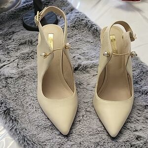 Elegant Cream Slingback Heels